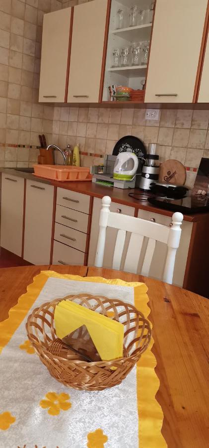 Apartment Lazic *